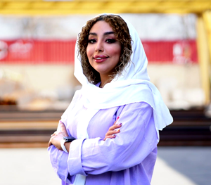 درباره ما 9 نازنین جلالی