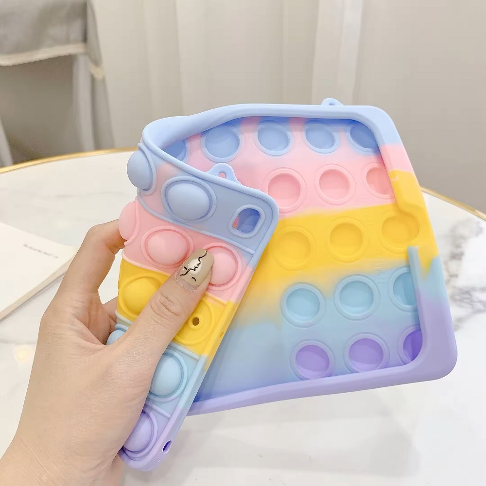 قاب فیجتی (پاپتی) مناسب تبلت سامسونگ S6 Lite 7 قاب فیجتی (پاپتی) مناسب تبلت سامسونگ S6 Lite